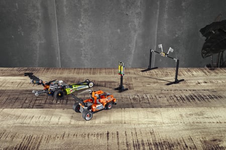 media/pim/technic-le-camion-de-course-5702016616439_22.jpg