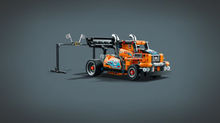 media/pim/technic-le-camion-de-course-5702016616439_26.jpg