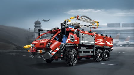 media/pim/technic-le-vehicule-de-secours-de-l-aeroport-5702015869744_13.jpg
