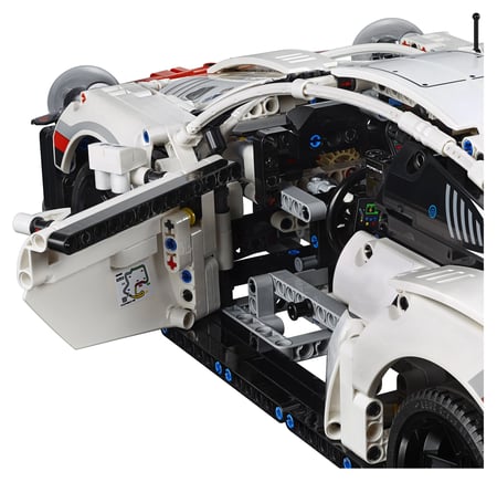 media/pim/technic-preliminary-gt-race-car-5702016369878_16.jpg