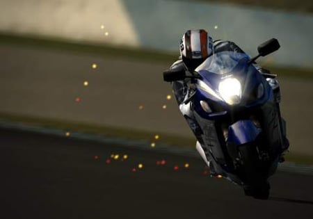 media/pim/tourist-trophy-ps2-0711719613374_3.jpg