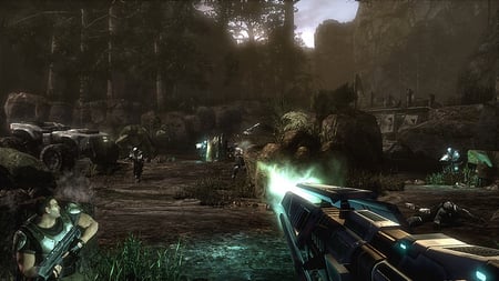 media/pim/turok-ps3-8717418153489_3.jpg