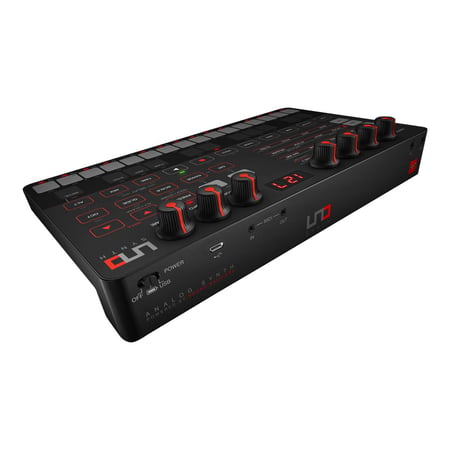 media/pim/uno-synth-analog-compact-8025813758032_5.JPG