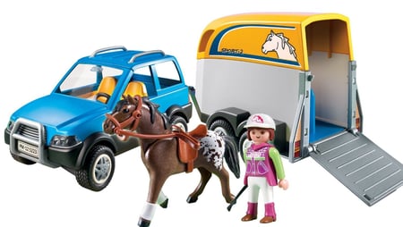 media/pim/voiture-avec-remorque-et-cheval-4008789052230_12.jpg