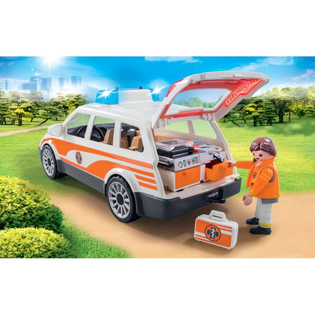 media/pim/voiture-et-ambulancier-4008789700506_10.jpg