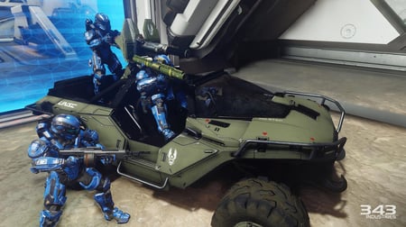media/pim/xbox-one-1-to-halo-5-0885370904611_10.jpg