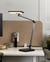 Lampe de Bureau Noire en Aluminium 73 cm à LED Intégrées Tactile Intensité Lumineuse Variable Bras Ajustable Style Moderne Industriel