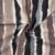 Tissu Viscose texturé Rayé noir et taupe sur fond Blanc