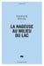 La nageuse au milieu du lac