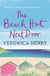 The Beach Hut Next Door - Curl up with this uplifting and feel-good romance