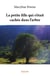 La petite fille qui s'était cachée dans l'arbre