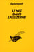 Le nez dans la luzerne
