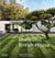 The iconic british house : modern architectural masterworks since 1900