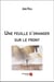 Une feuille d'oranger sur le front