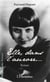 Elle dans l'aurore