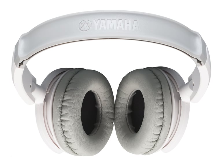 Casque audio fermé Yamaha HPH100. Existe en blanc ou en noir