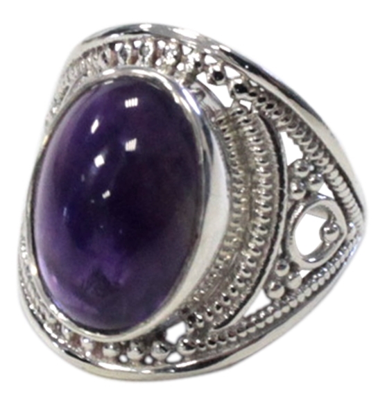 Bague améthyste en forme d'ovale | Larus Jewellery
