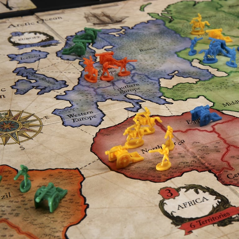 Risk Jeu de societe de Stratégie Jeu de Plateau Jeux classiques Cultura