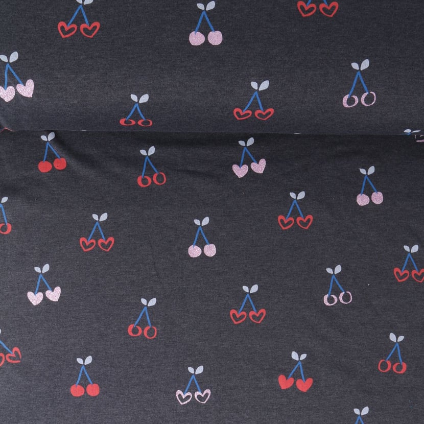 media/mkp/08fb1703162744718687e298dbf7f563