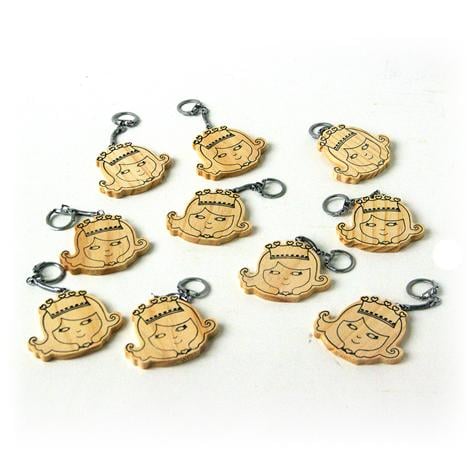 media/pim/10-porte-cles-princesse-10-porte-cles-princesse-3700408337933_0.jpg