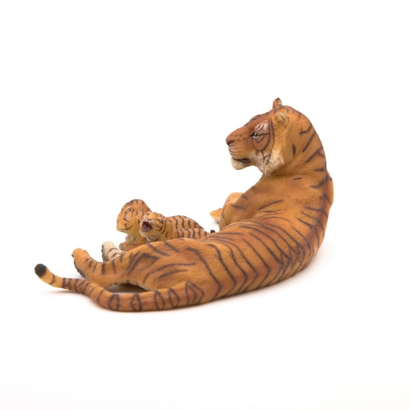 Figurine Bébé tigre - Figurines Papo. De 2 à 8 ans