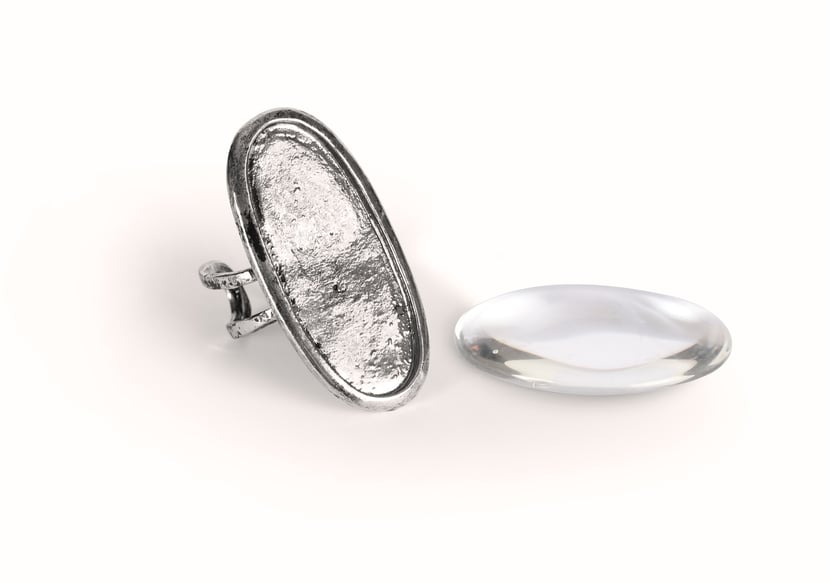 media/pim/bague-ovale-cabochon-argent-bague-ovale-cabochon-argent-3471052682624_0.jpg