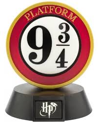 media/pim/harry-potter-lampe-icon-platforme-9-3-4-5055964732134_0.jpg