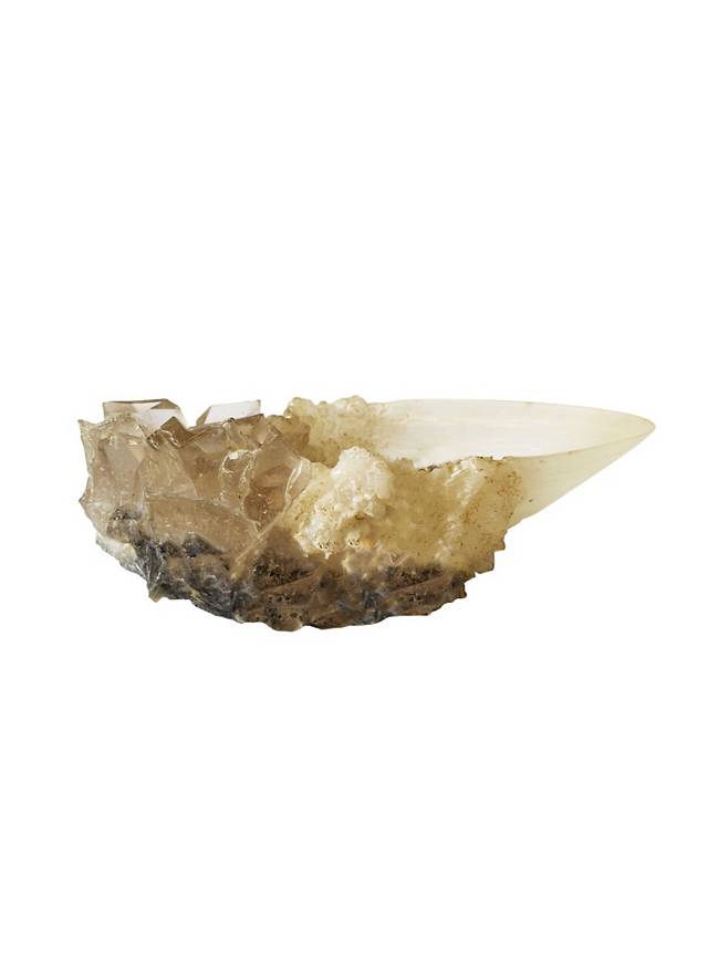 media/pim/harry-potter-replique-la-coupe-de-cristal-0812370013395_0.jpg